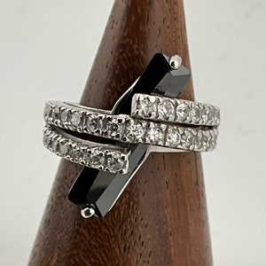 Vintage Black & White Cubic Zirconia Sterling Silver Statement Ring, UK Size L1/2, US Size 5 3/4, EU Size 51