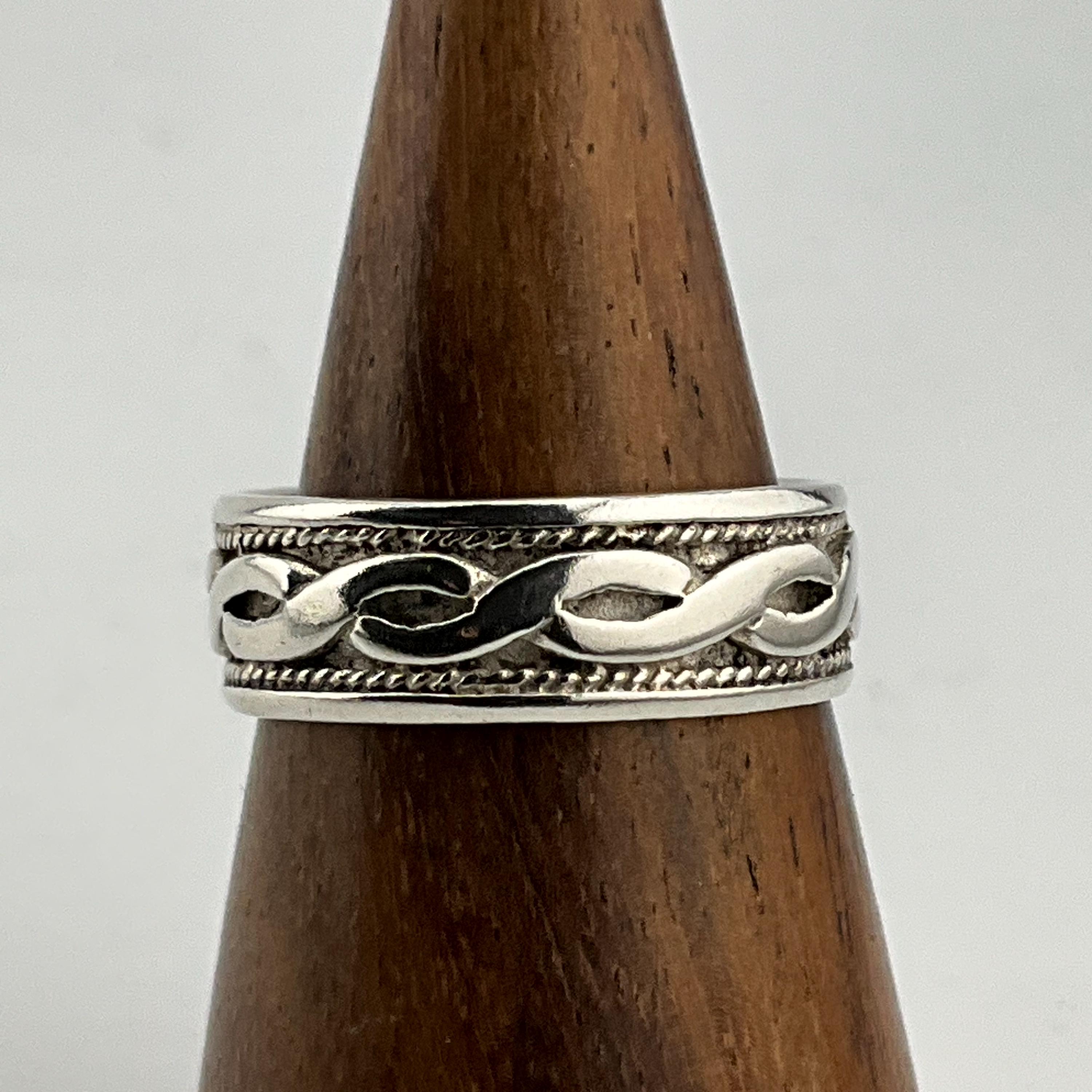 ヴィンテージ スターリングシルバー ツイスト バンド リング、UK