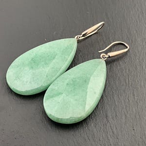 Brincos pendentes de jadeíte de prata esterlina vintage