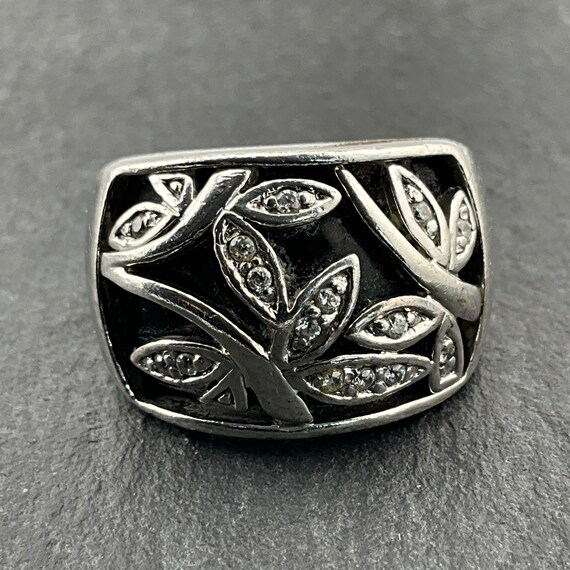 Vintage Floral Black Onyx & Cubic Zirconia Sterling Silver Statement Ring, UK Size S1/2, US Size 9 1/2, EU Size 60 3/4 - Etsy UK Vintage Floral Black Onyx & Cubic Zirconia Sterling Silver Statement Ring, UK Size S1/2, US Size 9 1/2, EU Size 60 3/4 - Etsy UK