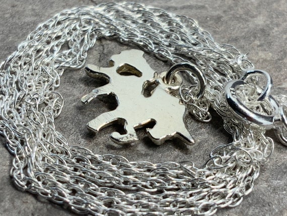 Vintage Sterling Silver Petite Unicorn Pendant Ne… - image 6