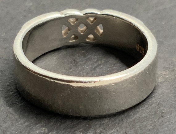 Vintage Sterling Silver Celtic Band Ring, UK Size… - image 6