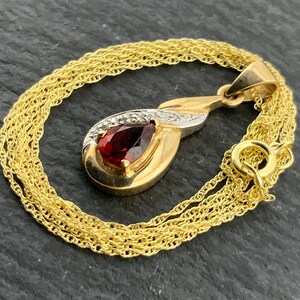Vintage 9ct Gold Garnet & Diamond Pendant Necklace