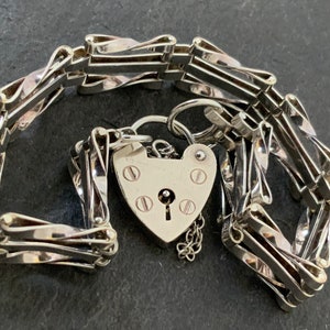 Vintage Sterling Silber Bar Tor Herz Vorhängeschloss Bettelarmband