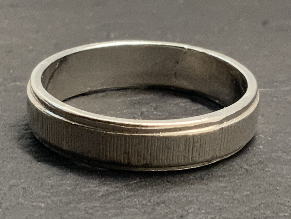 Vintage Sterling Silver Textured Band Ring, UK Size Q1/2, US