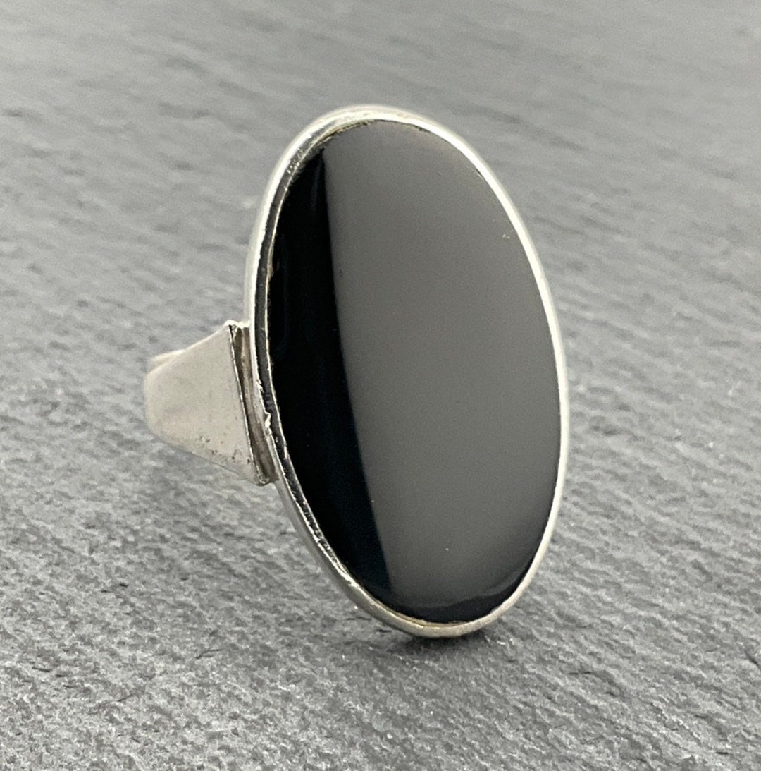 Vintage Black Onyx Sterling Silver Statement Ring, UK Size L1/2, US Size 5 3/4, EU Size 51 - Etsy Vintage Black Onyx Sterling Silver Statement Ring, UK Size L1/2, US Size 5 3/4, EU Size 51 - Etsy