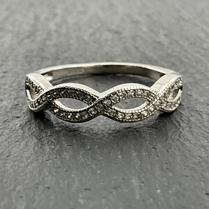 Vintage Cubic Zirconia Sterling Silver Crossover Band Ring, UK Size Q, US Size 8, EU Size 56 3/4