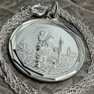 Vintage Solid Sterling Silver St Christopher Pendant Necklace