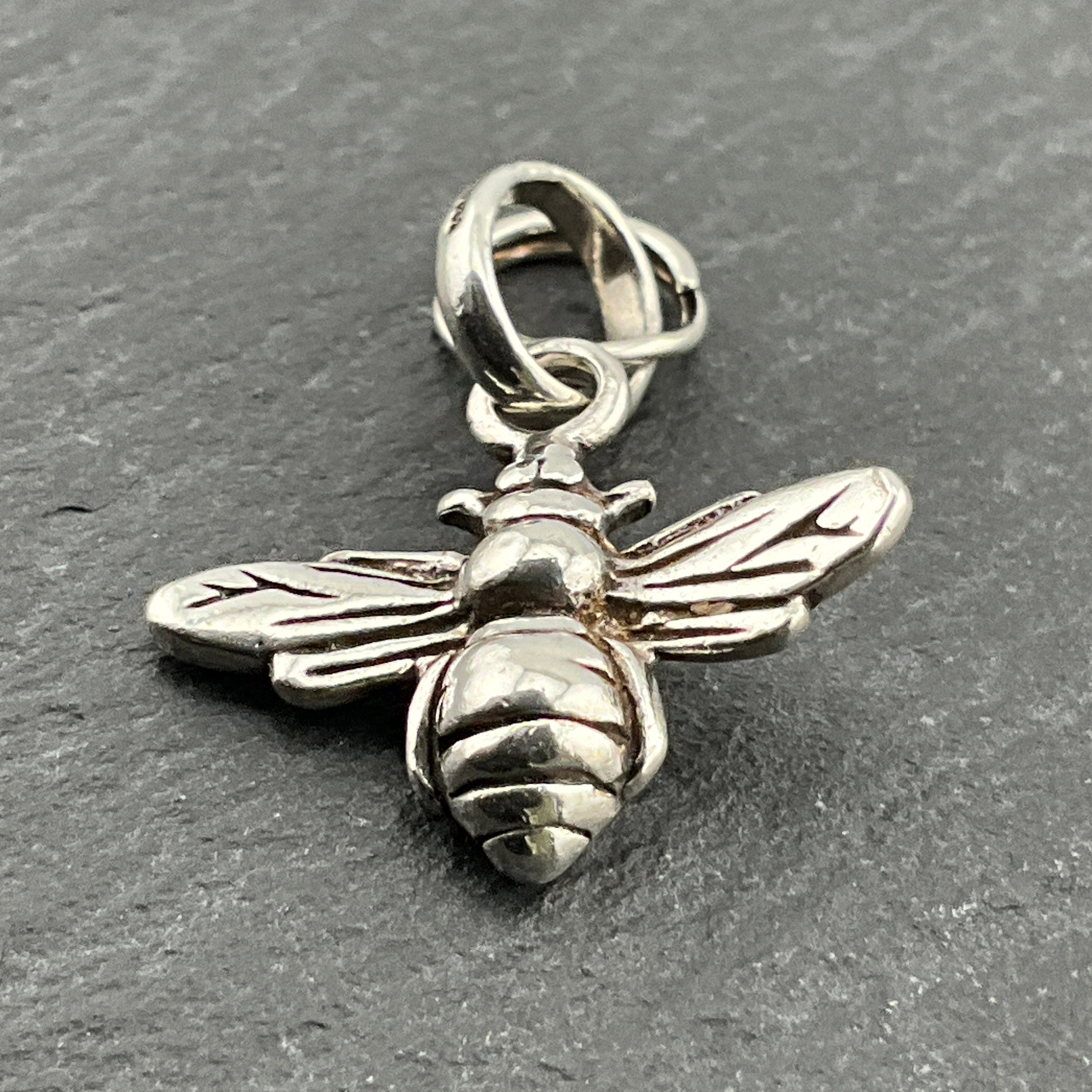 Links of london bee charm discount