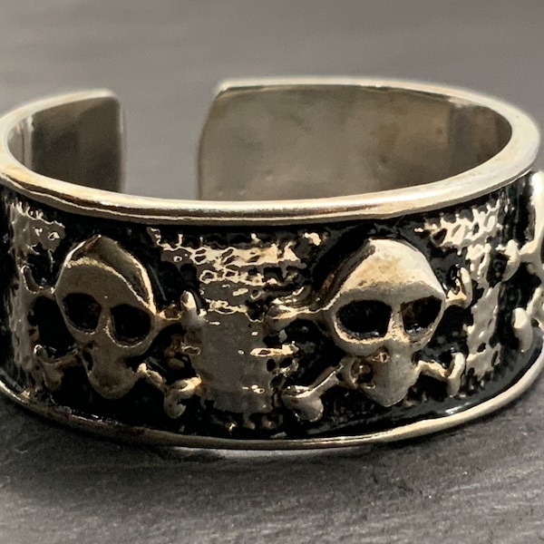 Bague tête de mort et os croisés vintage en argent sterling émaillé, taille UK U, taille US 10 1/4, taille UE 62 1/4