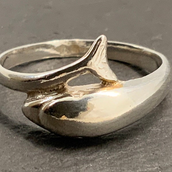 Vintage Sterling Silver Dolphin Wrap Band Ring, UK Size Q1/2, US Size 8 1/2, EU Size 58
