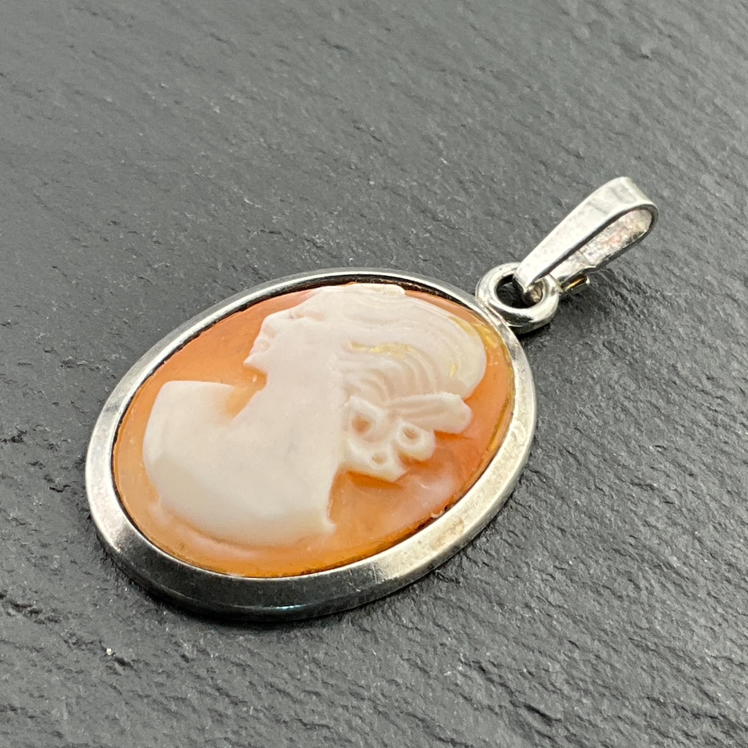 Vintage Sterling Silver Cameo Pendant Necklace - Etsy