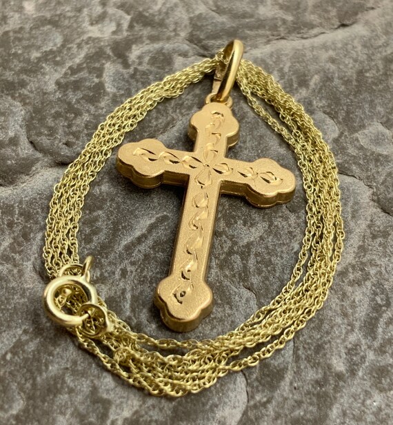 Vintage 9ct Gold Cross Pendant Necklace 