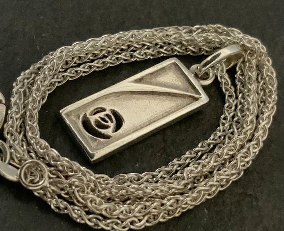 Kit heath silver necklace sale