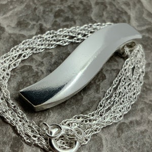 Vintage Sterling Silver Pendant Necklace