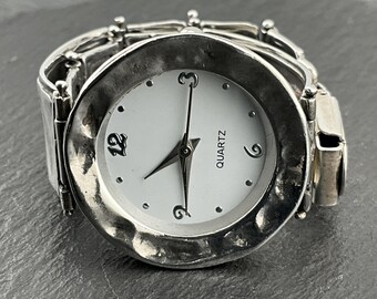 Marco valentino watches price deals