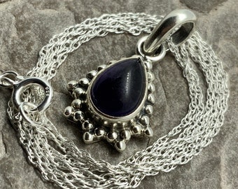 Vintage Sterling Silver Amethyst Pendant Necklace