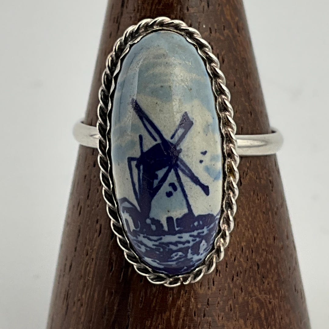 Vintage Porcelain Sterling Silver Windmill Oval Statement Ring, UK Size ...
