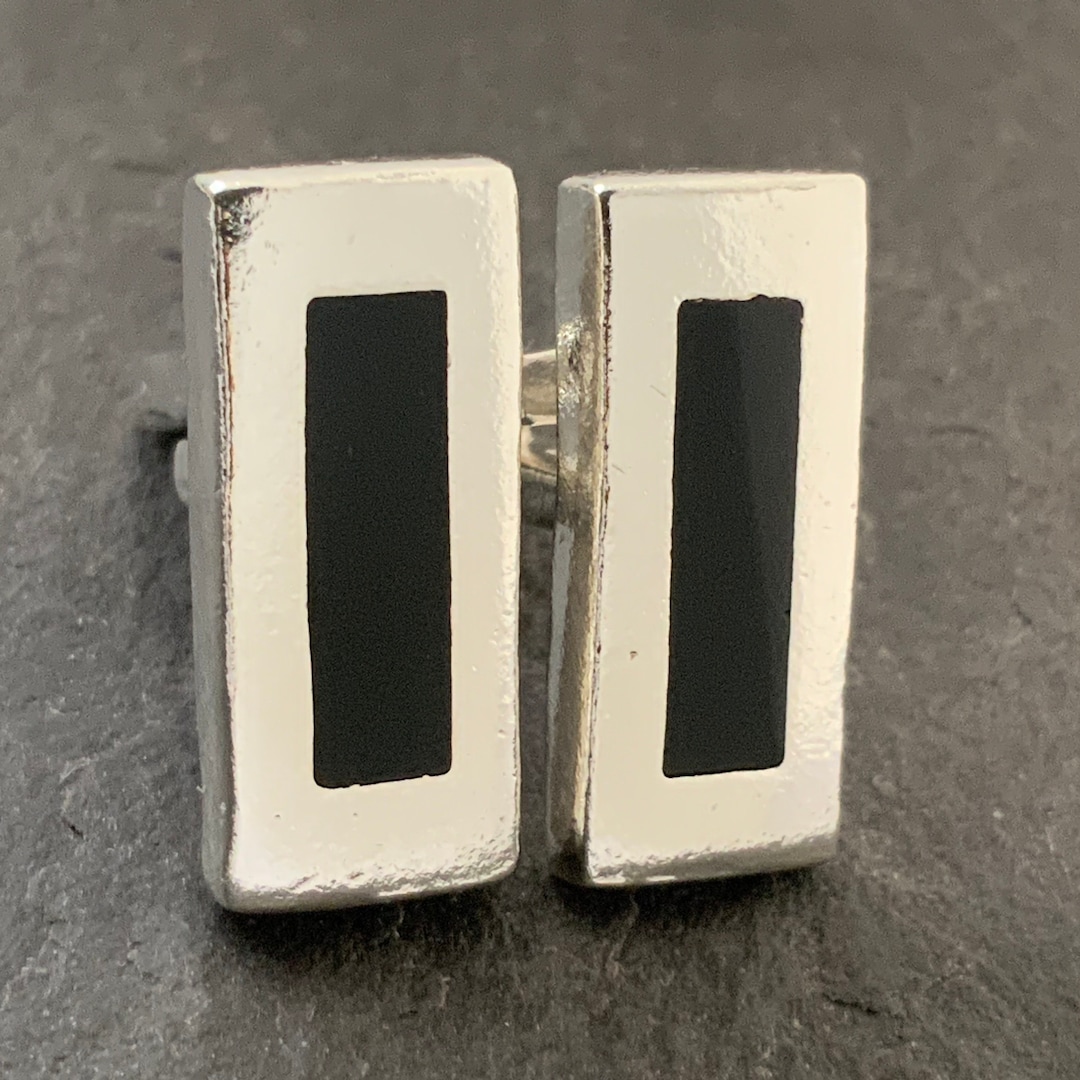 Engraved Onyx Silver Cufflinks