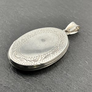 Vintage Sterling Silver Engraved Floral Oval Locket Pendant