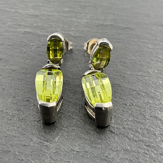 Boucles D'Oreilles Vintage Pendantes - Éléments Verts & Translucides, Neuf Avec Étiquettes