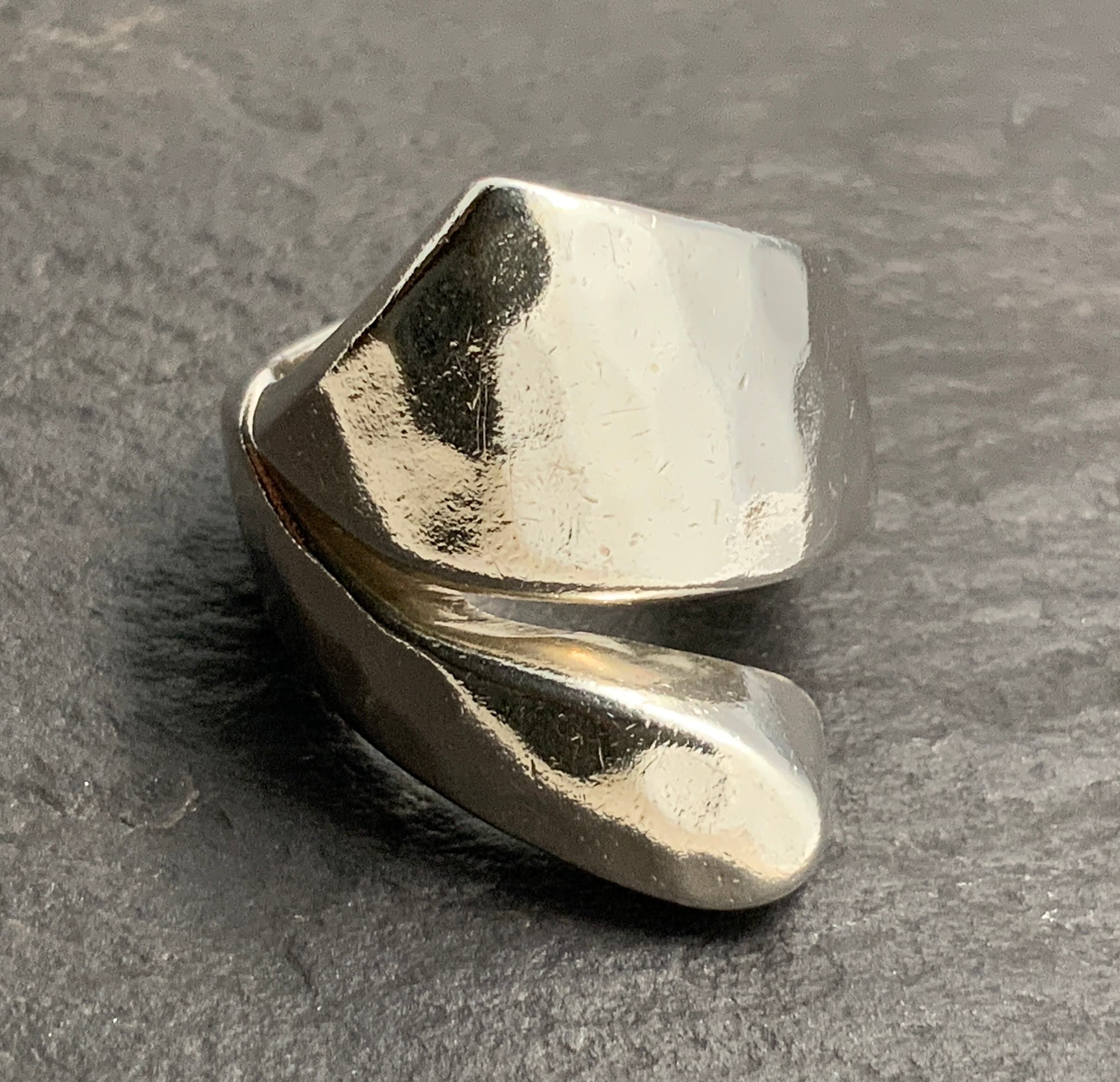 ヴィンテージ スターリング シルバー チャンキー ハンマー ラップ