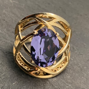Vintage Purple Cubic Zirconia Oval 18ct Gold Gilded Sterling Silver Statement Ring, UK Size N, US Size 6 1/2, EU Size 52 3/4
