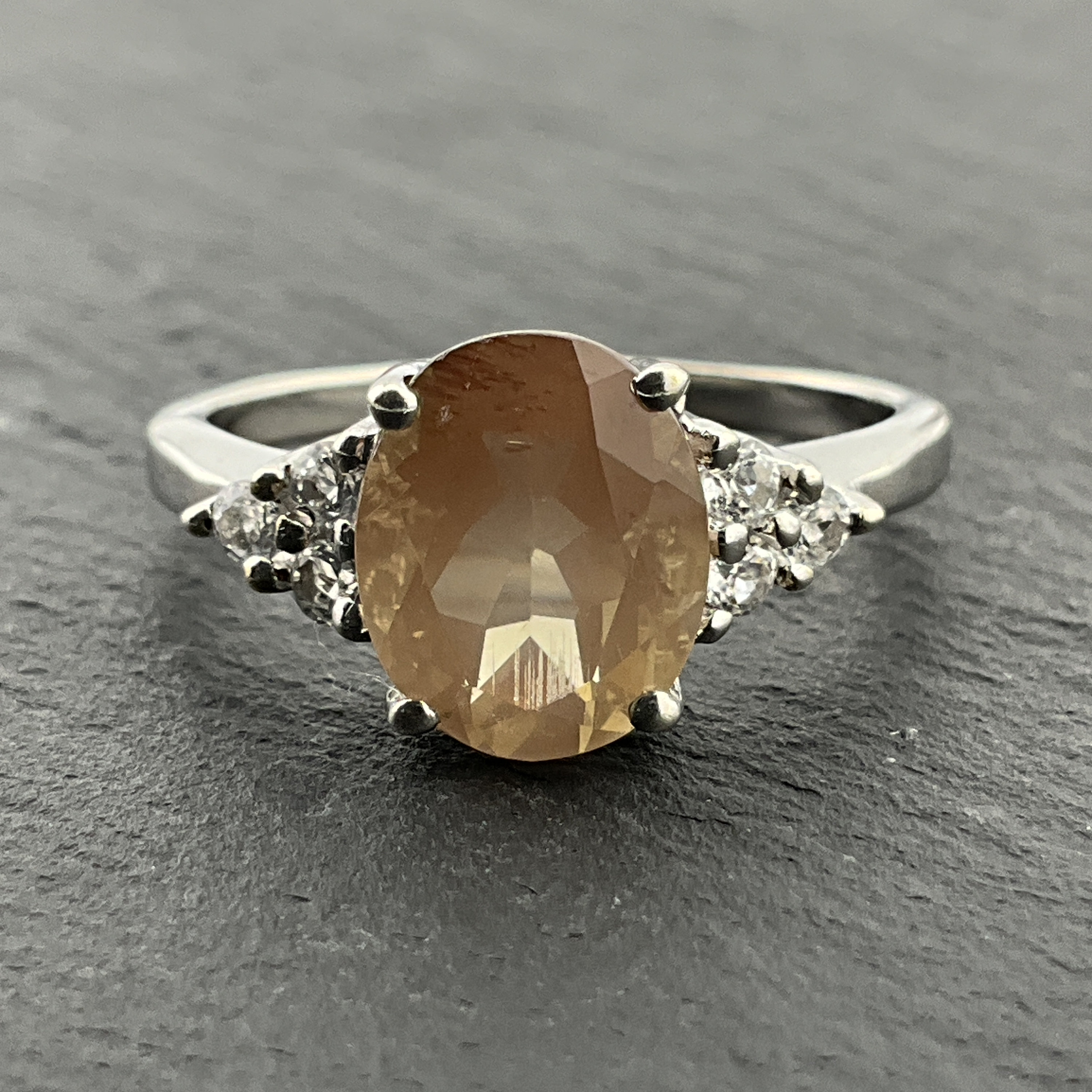 ヴィンテージ アンデサイト & ホワイト トパーズ スターリング