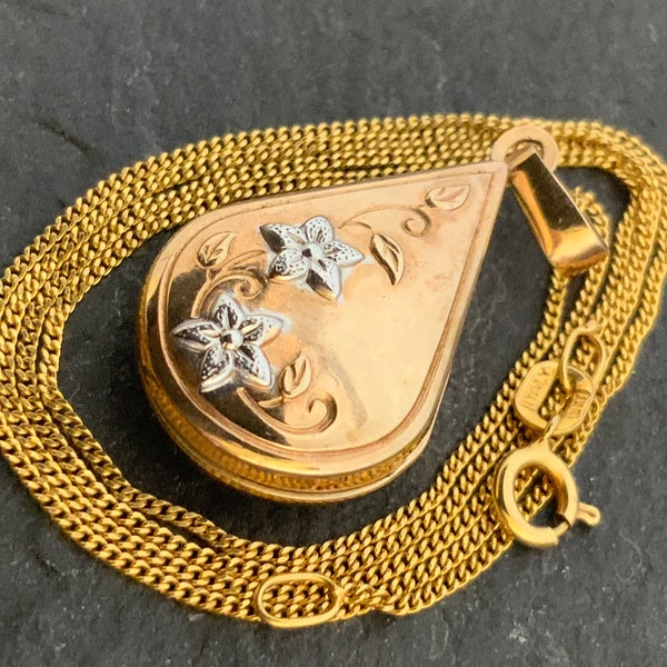 Vintage Solid 9ct Gold Locket Pendant Necklace