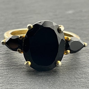 Vintage Black Spinel Sterling Silver Statement Ring, UK Size N, US Size 6 1/2, EU Size 52 3/4