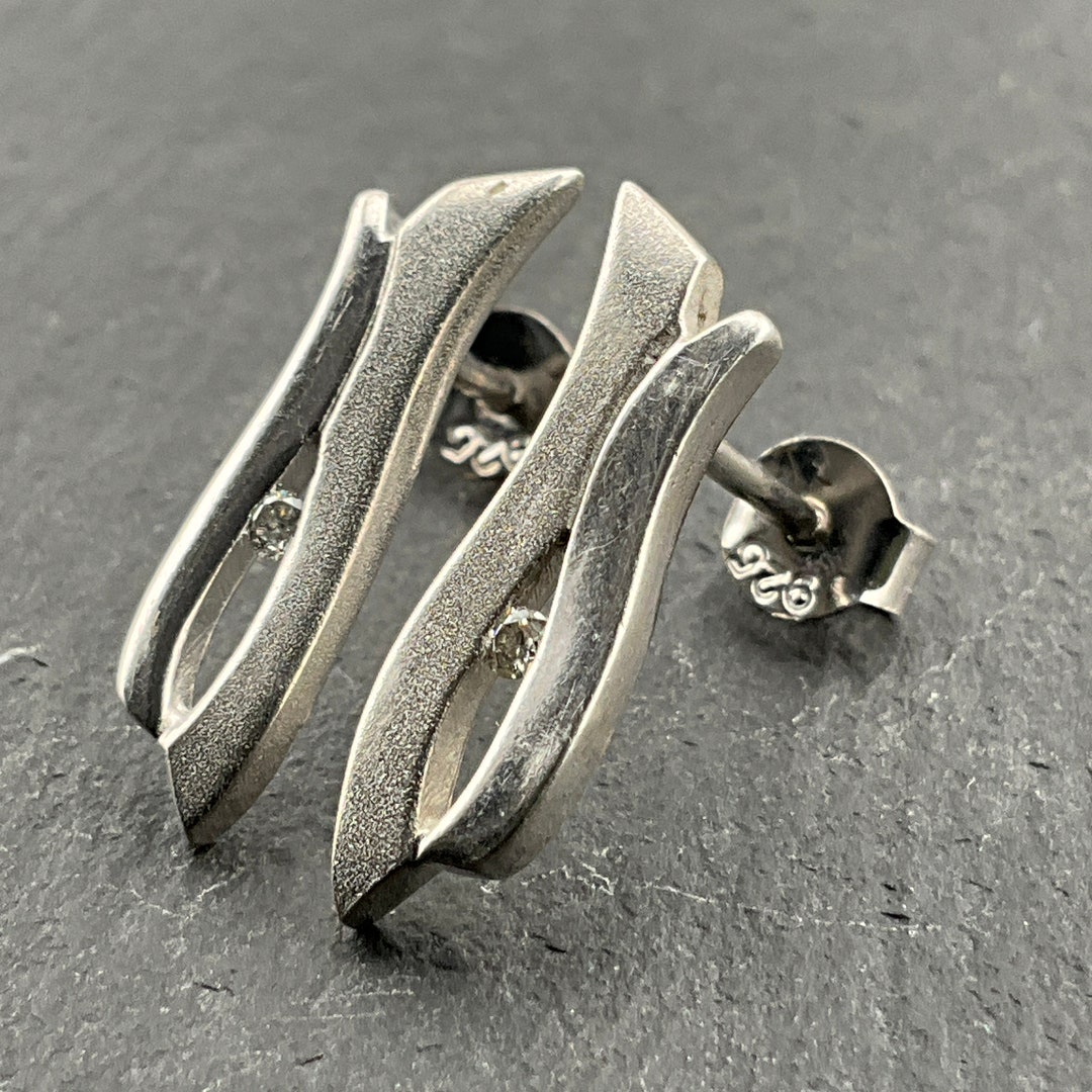 Orecchini Pendenti Bottoni Onda & Gocce con Zirconia Opaco