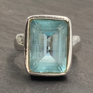 Vintage Blue Topaz Sterling Silver Chunky Statement Ring, UK Size O, US Size 8 3/4, EU Size 58 3/4