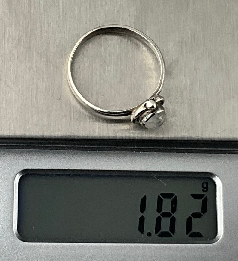 Vintage Moonstone Sterling Silver Ring, UK Size N, US Size 6 1/2, EU