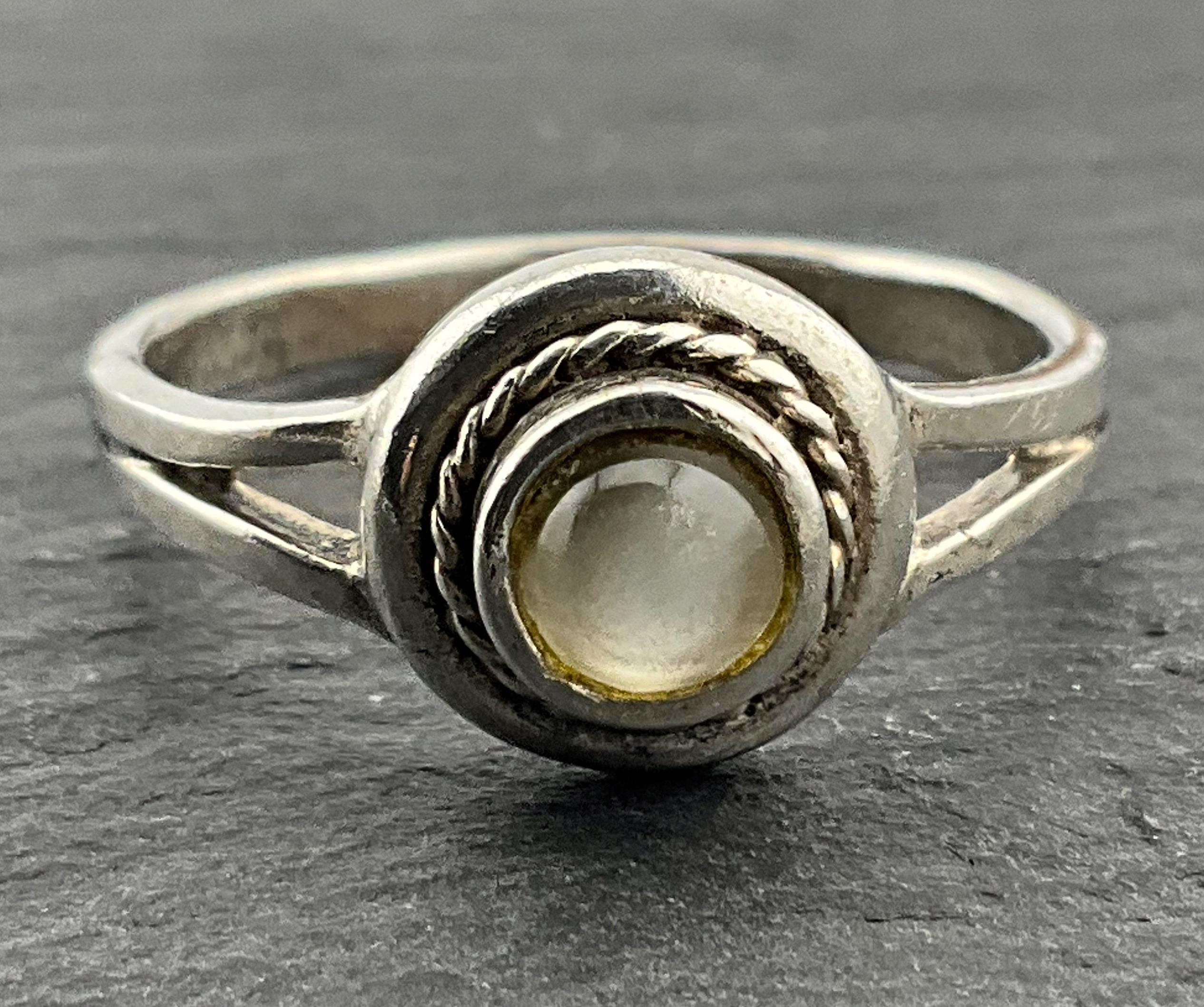 Bague Fantaisie Vintage Taille 59 - Occasion, Créateur, Avec Quelques Traces D'usure