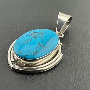 Vintage Heavy Turquoise Sterling Silver Mexico Oval Pendant