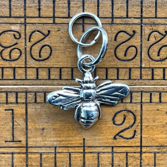 Genuine Links of London Sterling Silver Bee Charm - image 7