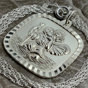 Vintage Solid Sterling Silver St Christopher Pendant Necklace