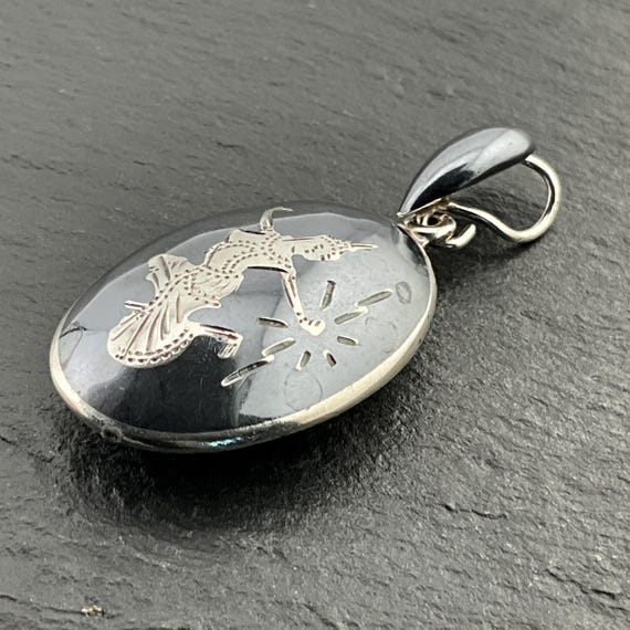 Pendentif En Hématite Et Argent 925 - Poids 6,9 G - Pierre Noire, Occasion En Bon état