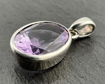 Vintage Purple Cubic Zirconia Oval Sterling Silver Pendant Necklace