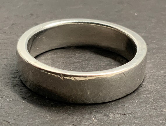 Paw Print Ring Textured Hammered Antique Finish Sterling Silver Paw Print Ring Textured Hammered Antique Finish Sterling Silver