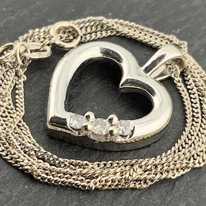 Vintage Diamond 9ct White Gold Pendant Necklace