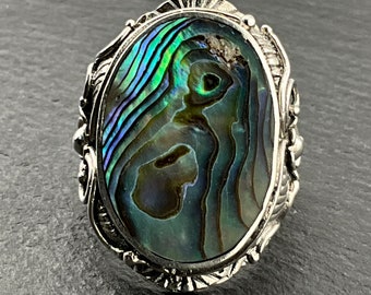 Vintage Mother Of Pearl Sterling Silver Statement Ring, UK Size P, US Size 7 1/2, EU Size 55 1/4