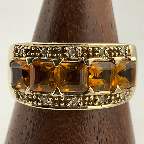 Vintage Solid 9ct Gold Citrine & Diamond Ring, UK Size N, US Size 6 1/2, EU Size 52 3/4