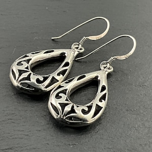 Vintage Sterling Silver Fancy Teardrop Dangle Earrings