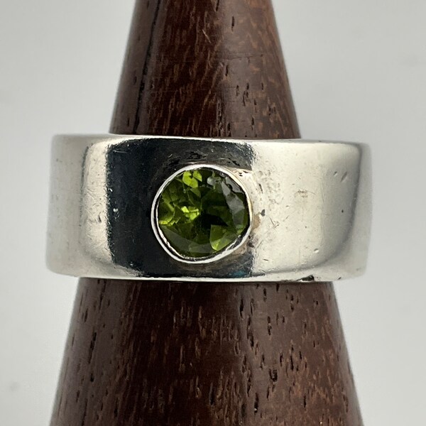 Vintage Peridot Sterling Silver Chunky Wide Band Ring, UK Size K1/2, US Size 5 1/4, EU Size 50 1/4