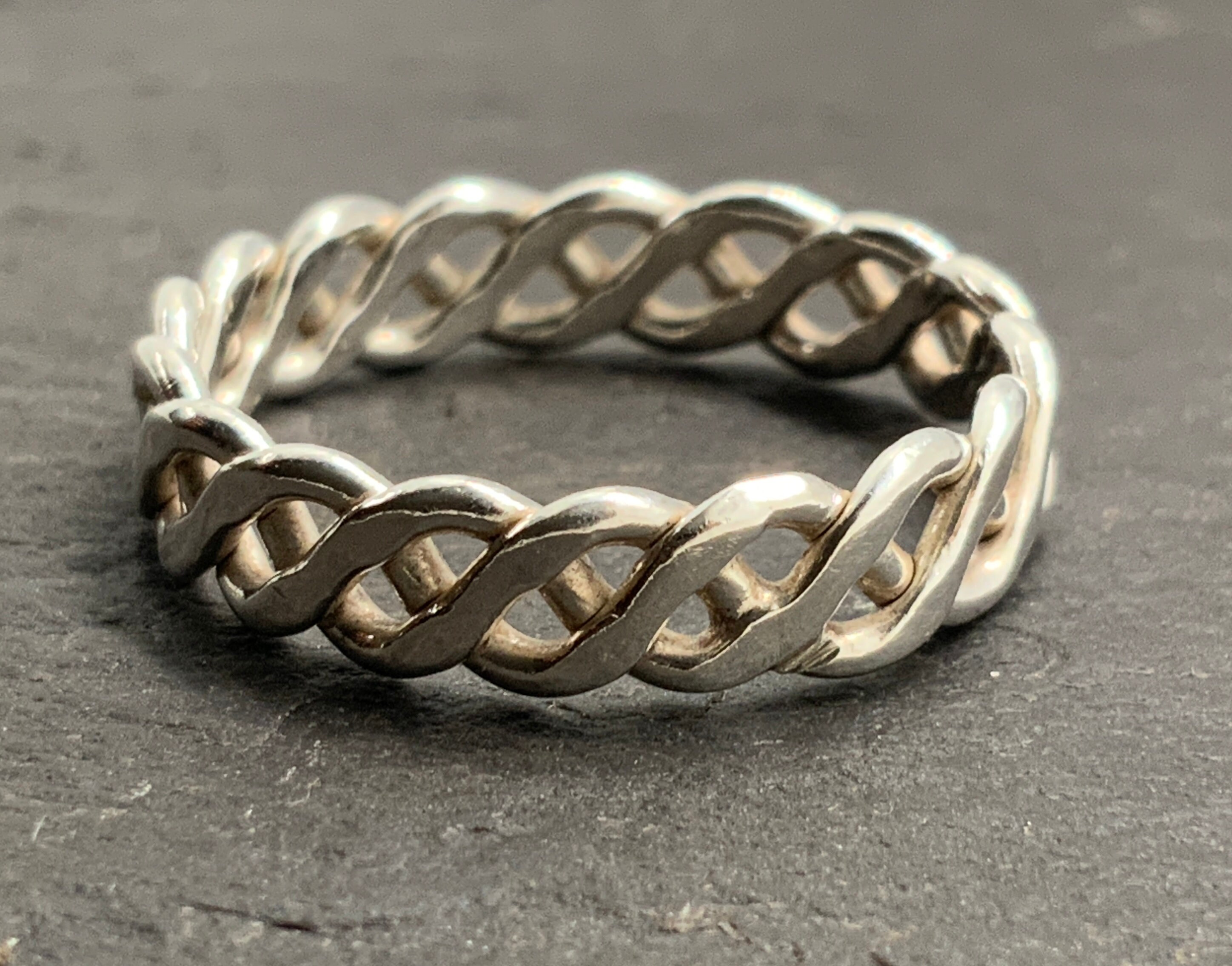 英国　イギリス　ヴィンテージ　ツイストリング ヴィンテージ スターリング シルバー ノット ツイスト バンド リング