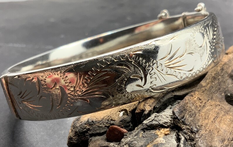 Vintage Sterling Silver Chunky Half Engraved Hinged Bangle