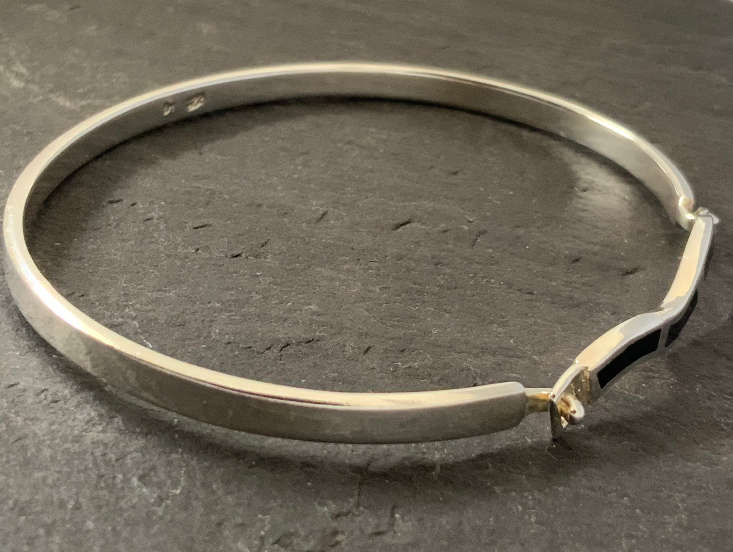大流行中! VINTAGE BANGLEヴィンテージシルバーストーンバングル