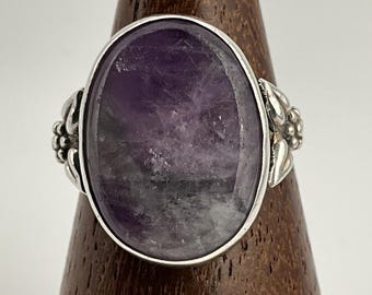 Vintage Amethyst Sterling Silver Fancy Floral Ring, UK Size M1/2, US Size 61/4, EU Size 52