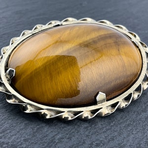 Vintage Sterling Silver Tiger's Eye Brooch